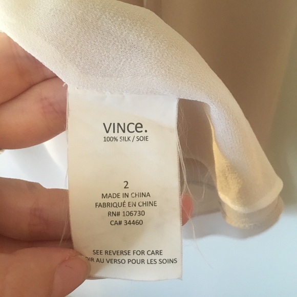 Vince 100% Silk Button-Up - Picture 6 of 8